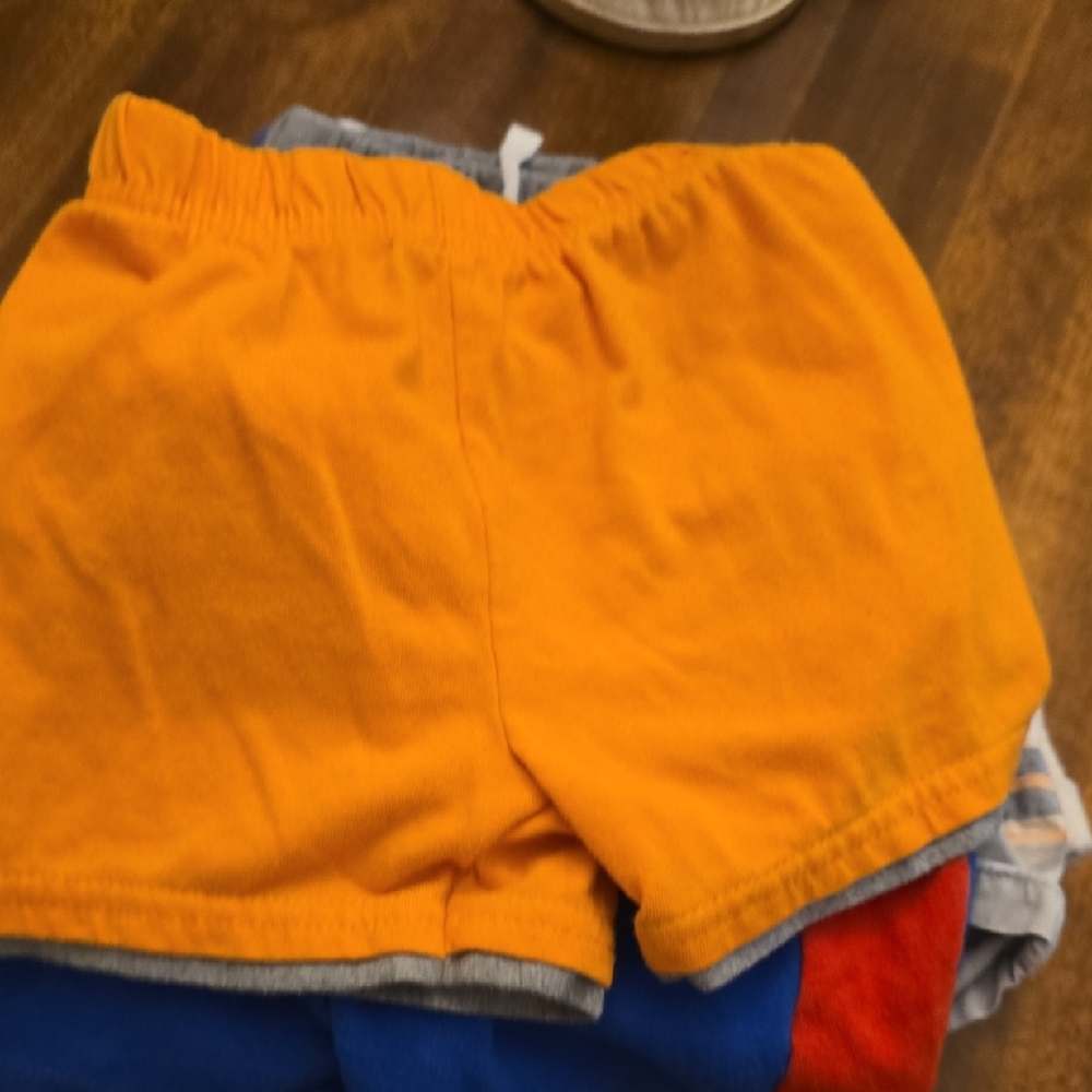 🩳 Bundle of 8 Baby Boy Shorts – Size 12 Months - Picture 9 of 9